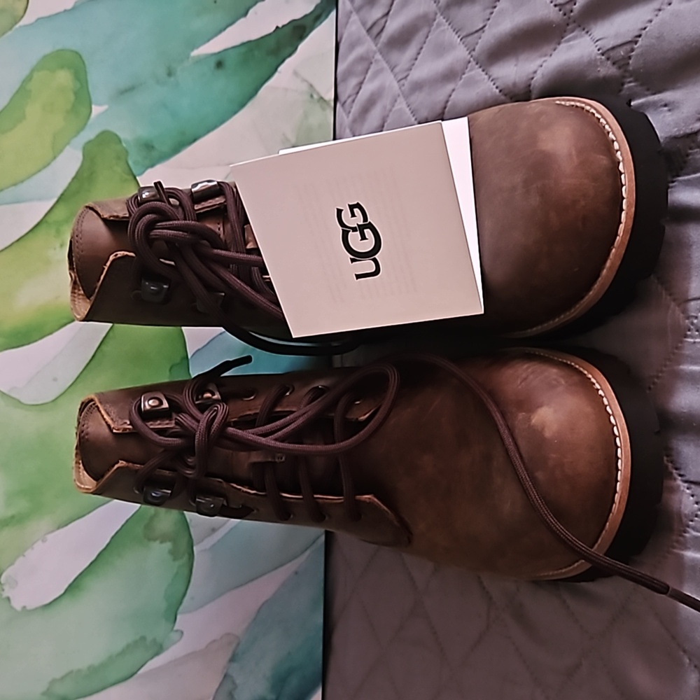 UGG Mens Ritter Boots - Picture 8 of 9